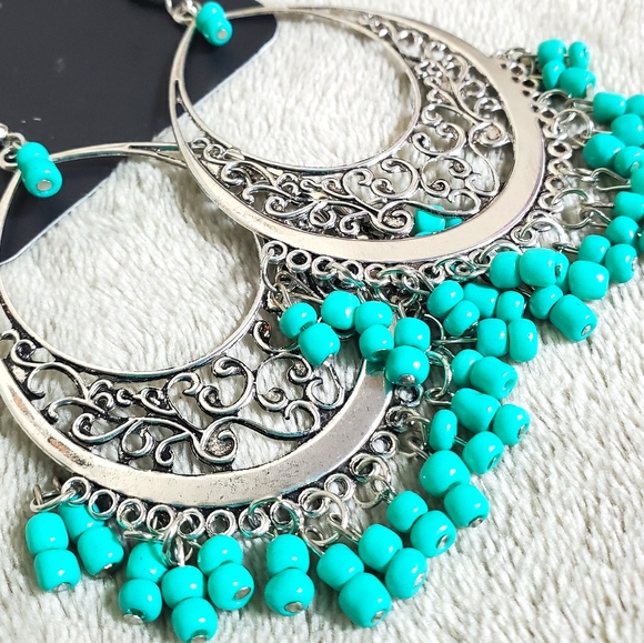 ⚜️(3/$10) Turquoise Chandelier Earrings Paparazzi - Picture 3 of 3